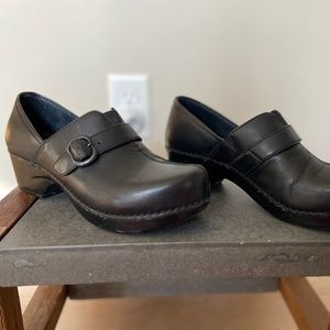 Danskos Tamara leather clog